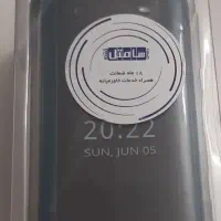 نوکیا تاشو flip 2660 ۴g در حد نو اصل ویتنام است.
