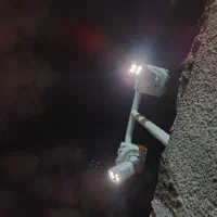 نصب نصاب دوربین و دزدگیر  آیفون