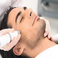 اولین مرکز تخصصی پاکسازی پوست صورت(متفاوت)|خدمات آرایشگری و زیبایی|یزد, |دیوار