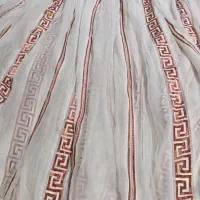 پرده طرح ورساچه سالم بدون پارگی