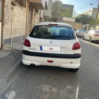 206 لازرورقی