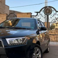 دنا پلاس توربو ۶ دنده دستی با سانروف