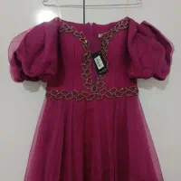 لباس مجلسی نو|لباس|میانه, |دیوار