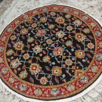 فرش گرد در حد نو سالم ابعاد 1/50در 1/50