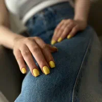 آموزش کاشت ناخن با ابزار سالن