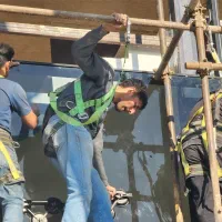 کابین دوش سکوریت کرکره برقی پارتیشن و نرده شیشه ای|خدمات پیشه و مهارت|قم, بکایی|دیوار