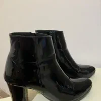 نیم بوت ورنی|کیف، کفش، کمربند|هشتگرد, شهرک دانش|دیوار