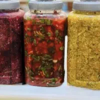 انواع ترشیجات و تره قرمه چرخ شده