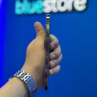 ایفون 12پرومکس M/ZA 256GB دوسیم کارت طلایی|موبایل|رشت, بلوار گیلان|دیوار