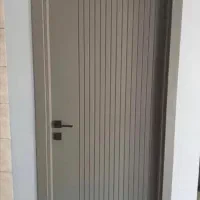 درب چوبی مدرن اتاقی با کیفیت ضد سرقت