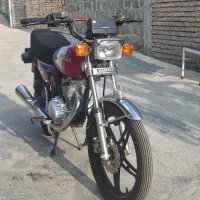 موتور ۲۰۰ همتاز