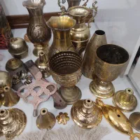مقداری لوازم قدیمی عتیقه