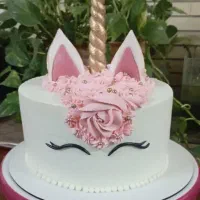 کیک و پودر کیک و حلوا در کلبه شاد وشیرین|خوردنی و آشامیدنی|شیراز, جوادیه|دیوار