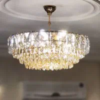 لوستر 60 سانت با کریستالهای خارجی در حد نو