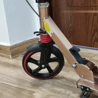 اسکوتر در حد نو|دوچرخه، اسکیت، اسکوتر|هشتگرد, طاووسیه|دیوار