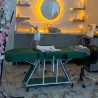 تخت سالن زیبایی