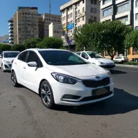 کیا سراتو ۲۰۱۴ yd بی رنگ