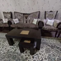 مبلمان ۹نفره تمیز با میز|مبلمان خانگی و میز عسلی|شاهین‌شهر, شهرک گلدیس|دیوار