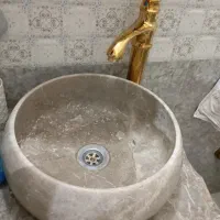 روشویی ب همراه شیر