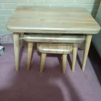 میز جلو مبلی و سه عدد جلو مبلی