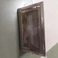 چراغ زیر تابلو