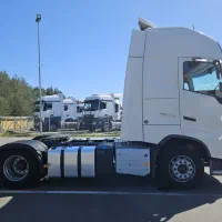 فروش ولوو ۲۰۱۸ قیمت ۳۲تا۳۸ هزار یورو