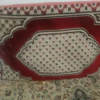 سه عدد پشتی