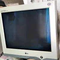مانیتور LG سالم و تمیز در حد نو