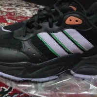 کفش  سایز ۳۹معاوضع با سایز ۴۰