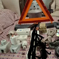 2عدد شارژر باطری+لوازم برقی