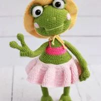 عروسک قورباغه