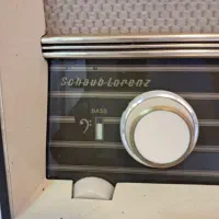 رادیو|صوتی و تصویری|اصفهان, مسجد مصلی|دیوار