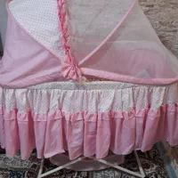 تخت وگهواره کودک