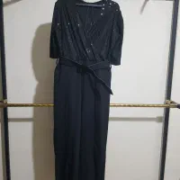 لباس در حد نو|لباس|فولادشهر, C5|دیوار