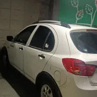 کوییک اس s 1402گانه  85|خودرو سواری و وانت|رشت, آتشگاه|دیوار