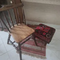 صندلی چوبی نوستالژیک