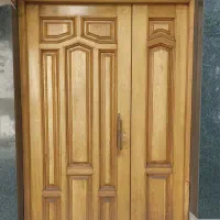 درب ورودی تمام چوب (چوب گردو) درحد نو