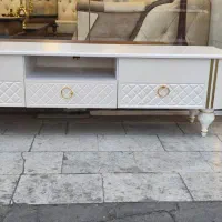 حراج میزتلویزیون بعلت تغییر دکوراسیون