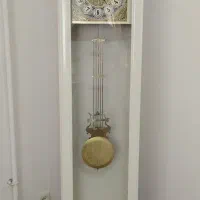 ساعت ایستاده طلایی