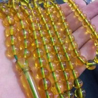 تسبیح کهربا پرچمی کهنه تسبیح سندلوس ۱۰۱ عددی آلمان|جواهرات|سقز, |دیوار