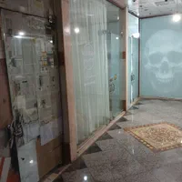 اجاره مغازه ۱۸ متری در مصباح طبقه ا پاساژوزرا|اجارهٔ مغازه و غرفه|کرج, مصباح|دیوار
