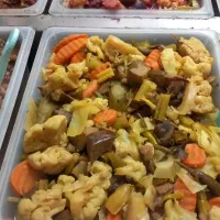 به یک فروشنده خانم و یک فروشنده آقا جهت فروشندگی|استخدام خدمات فروشگاه و رستوران|نجف‌آباد, مولوی شمالی|دیوار