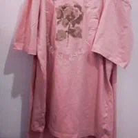 تعدادی ماتنو و تیشرت