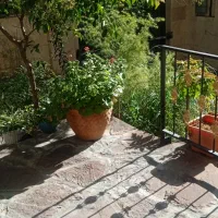 آپارتمان-95-متر-2-خواب-افتخاریان