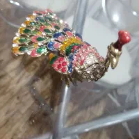 مجسمه طاووس