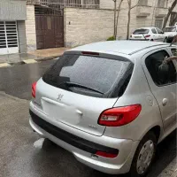 پژو ۲۰۷ فرمان برقی