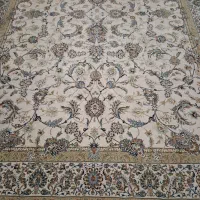 یک عدد فرش ۹ متری ماشینی طرح افشان . طرح دستبافت