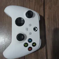 دسته ایکس باکس و کامپیوتر درحد نو