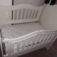 تخت خواب کودک با کشو جادار و تشک|تخت و صندلی بچه|تهران, صاحب الزمان|دیوار