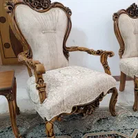 فروش چند دست مبل سلطنتی نو بسیار زیرقیمت مغازه